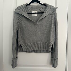 Abercrombie Gray Collar Sweater